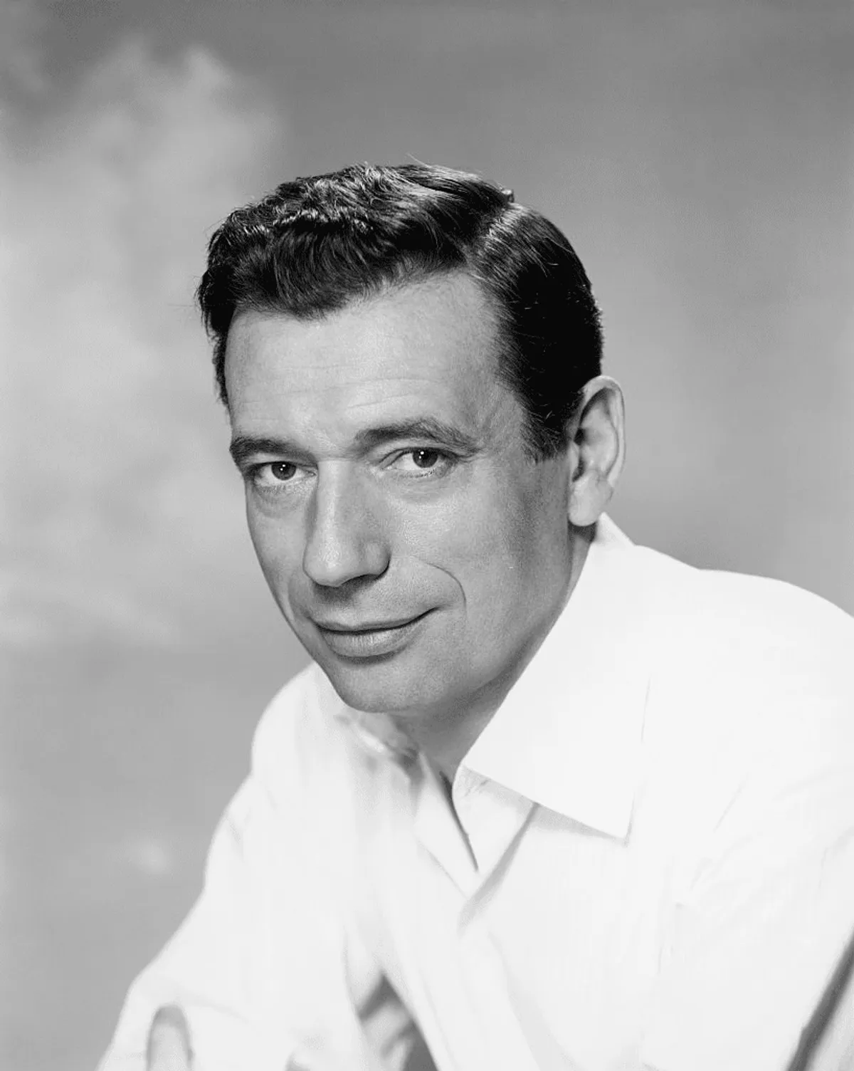 L'acteur et chanteur Yves Montand. | Photo : Getty Images