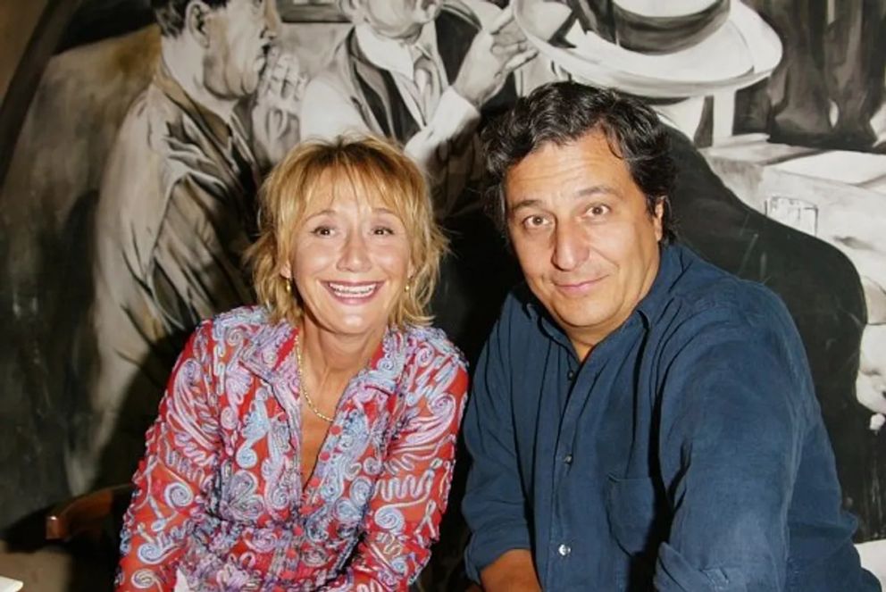 Christian Clavier & Marie-Anne Chazel à la Place des Lices à Saint-Tropez, France. | Photo : Getty Images