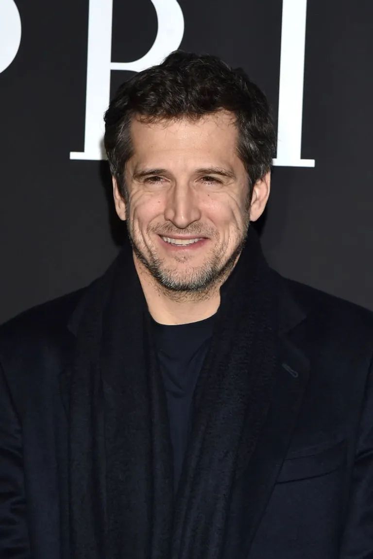 Guillaume Canet assiste au tapis rouge de la cérémonie de clôture du 75e festival annuel de Cannes au Palais des Festivals le 28 mai 2022 à Cannes, France.