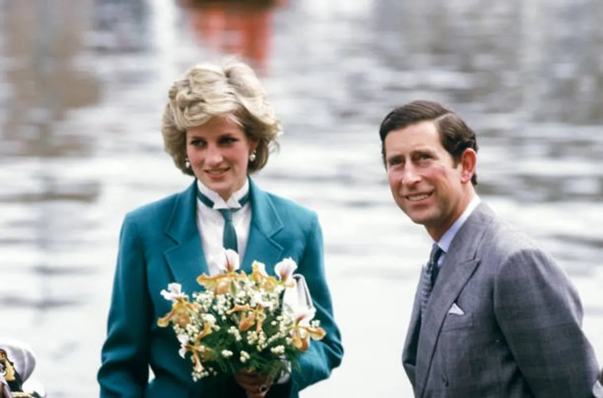 La princesse Diana et le prince Charles profitent du beau temps | Photo : Getty Images