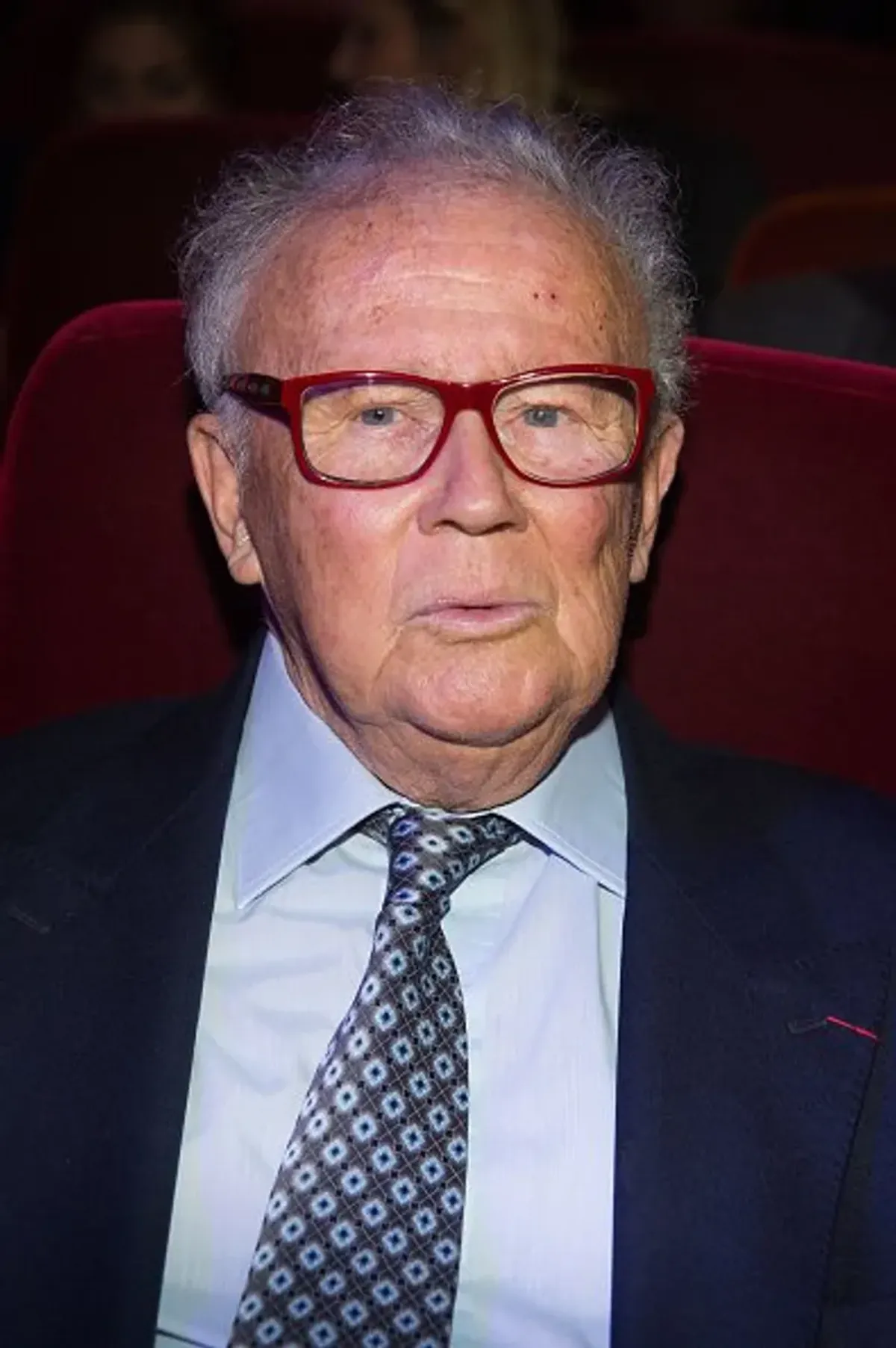 Le journaliste Philippe Bouvard assiste à la conférence de presse de RTL-RTL2-Fun. | Photo : Getty Images