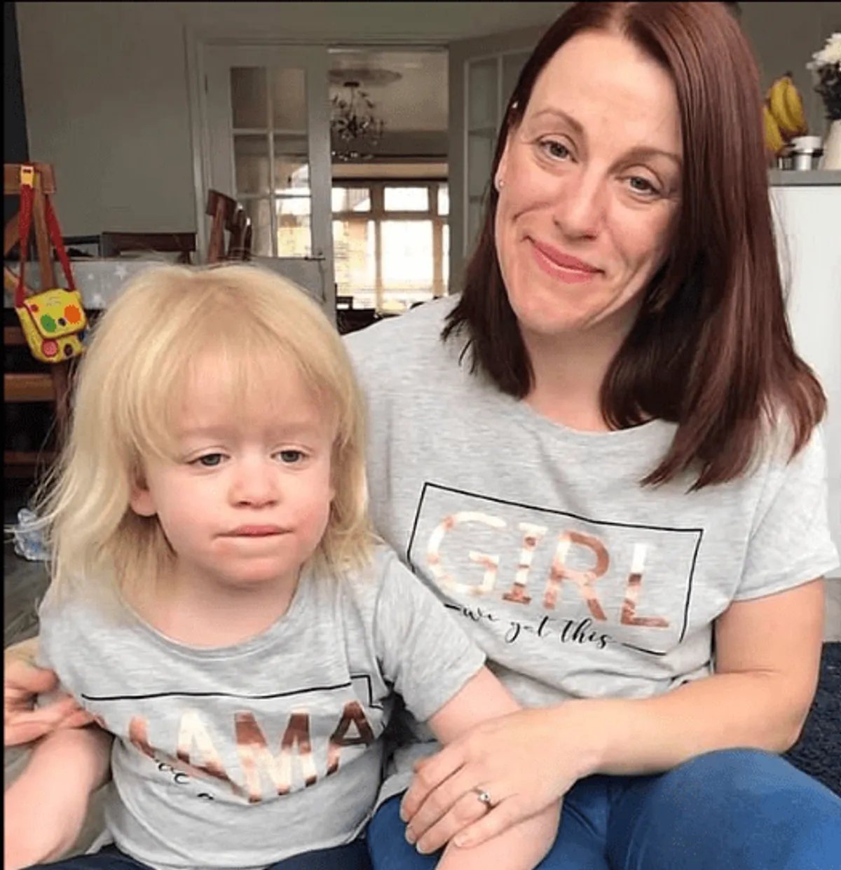 Penny Mils et sa mère. | Photo : PA Real life