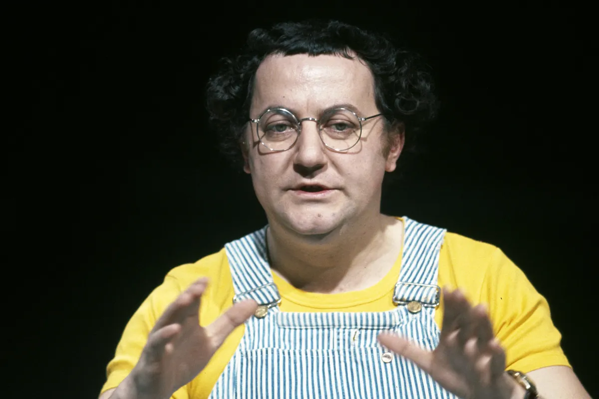 Le comédien et humoriste Coluche | photo : Getty Images