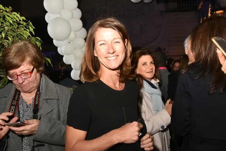 Carole Gaessler pendant le Photocall à l'hôtel Le Marois à Paris le 28 mars 2019 à Paris, France. | Photo : Getty Images