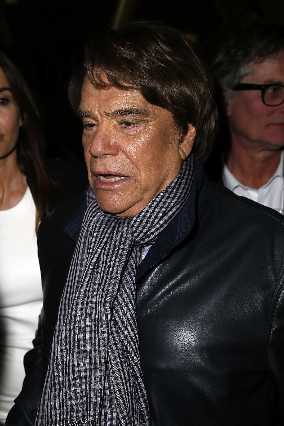 Bernard Tapie assiste à la "Black & White Party by Edouard Nahum at VIP Room Theatre" le 6 décembre 2016 à Paris, France. | Photo : Getty Images