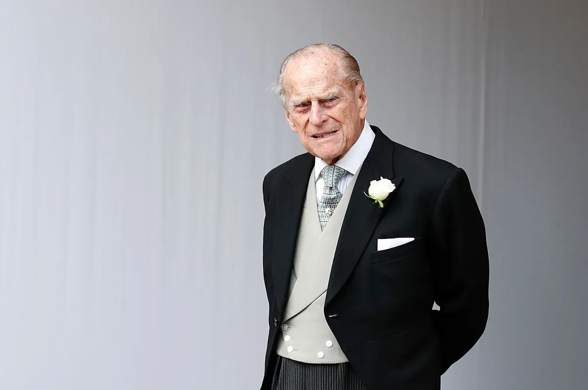 Prince Philip, duc d'Édimbourg, assiste au mariage de la princesse Eugénie d'York avec Jack Brooksbank à la chapelle St. George à Windsor, en Angleterre. | Photo : Getty Images