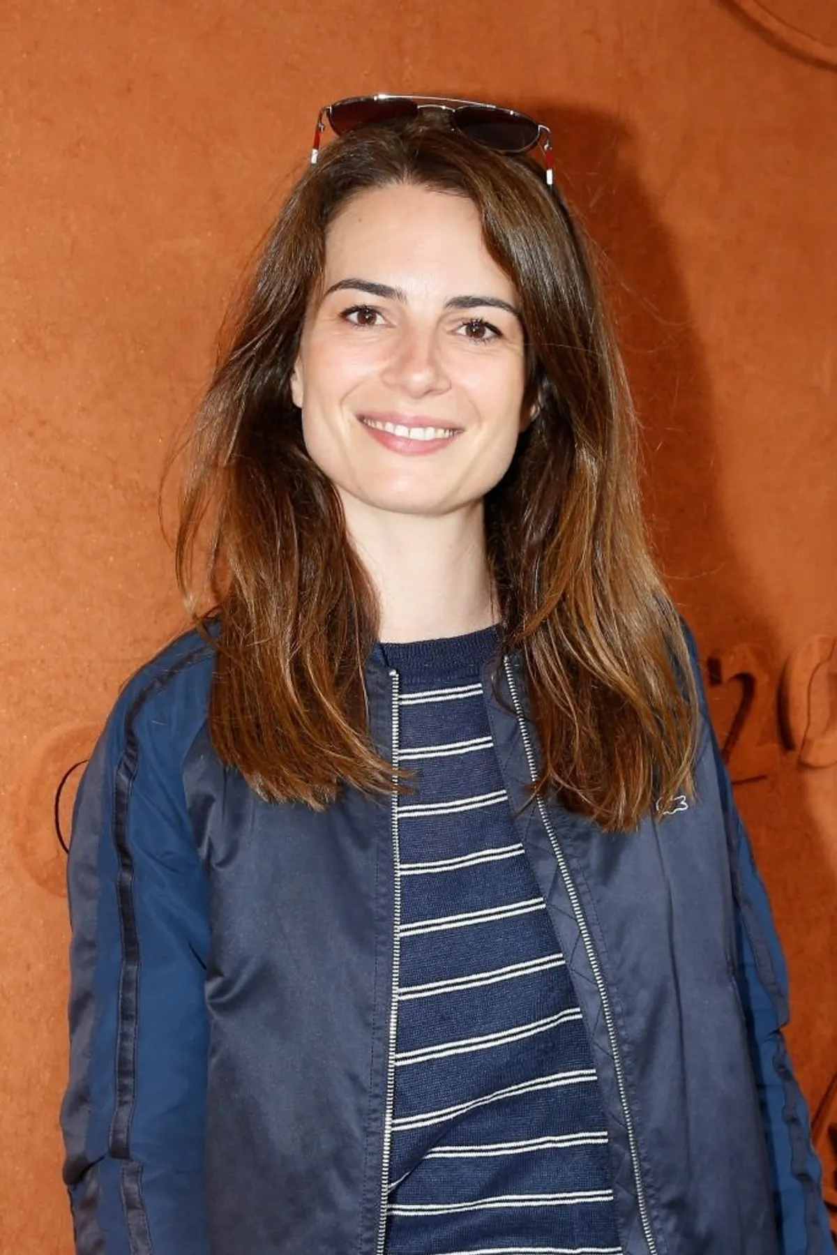 L'actrice Juliette Chêne assiste à l'édition 2018 de Roland-Garros - Sixième journée à Roland-Garros, le 1er juin 2018 à Paris, en France. | Photo : Getty Images