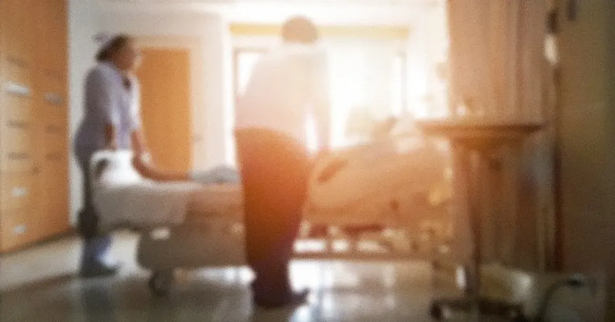 Ma mère a fini par se retrouver à l'hôpital. | Source : Shutterstock