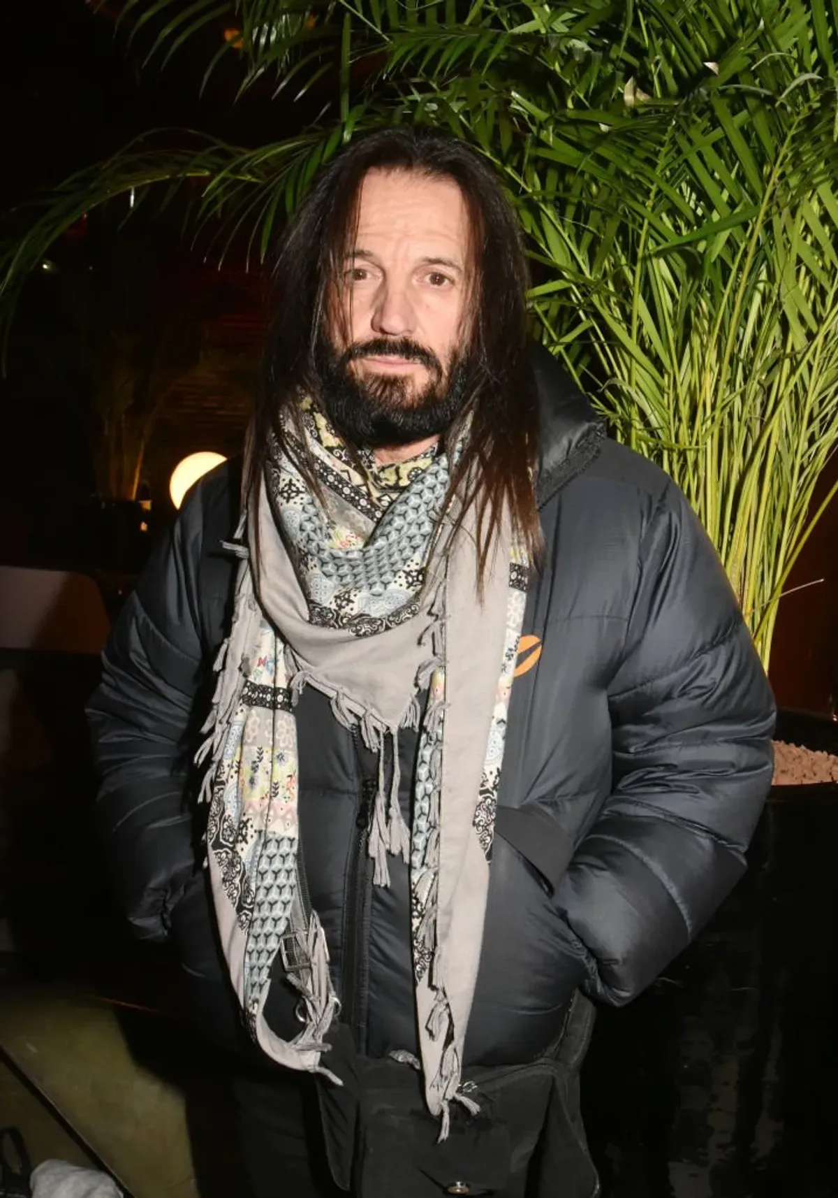 Le chanteur-compositeur-acteur Francis Lalanne assiste à la "Zadig & Voltaire X Technikart" - Literature Awards 2019 Party Aux Bains Paris le 18 mars 2019 à Paris, France. | Photo : Getty Images