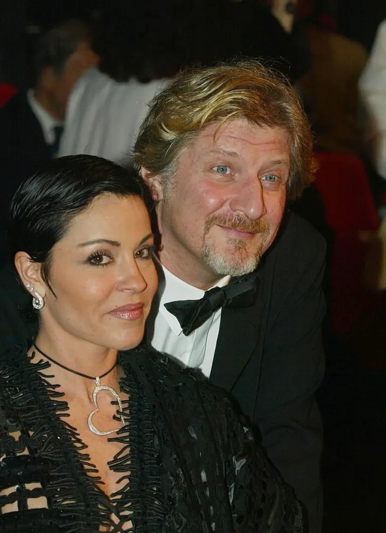 Patrick Sébastien and his wife Nana in 2003. l Source: Getty Images