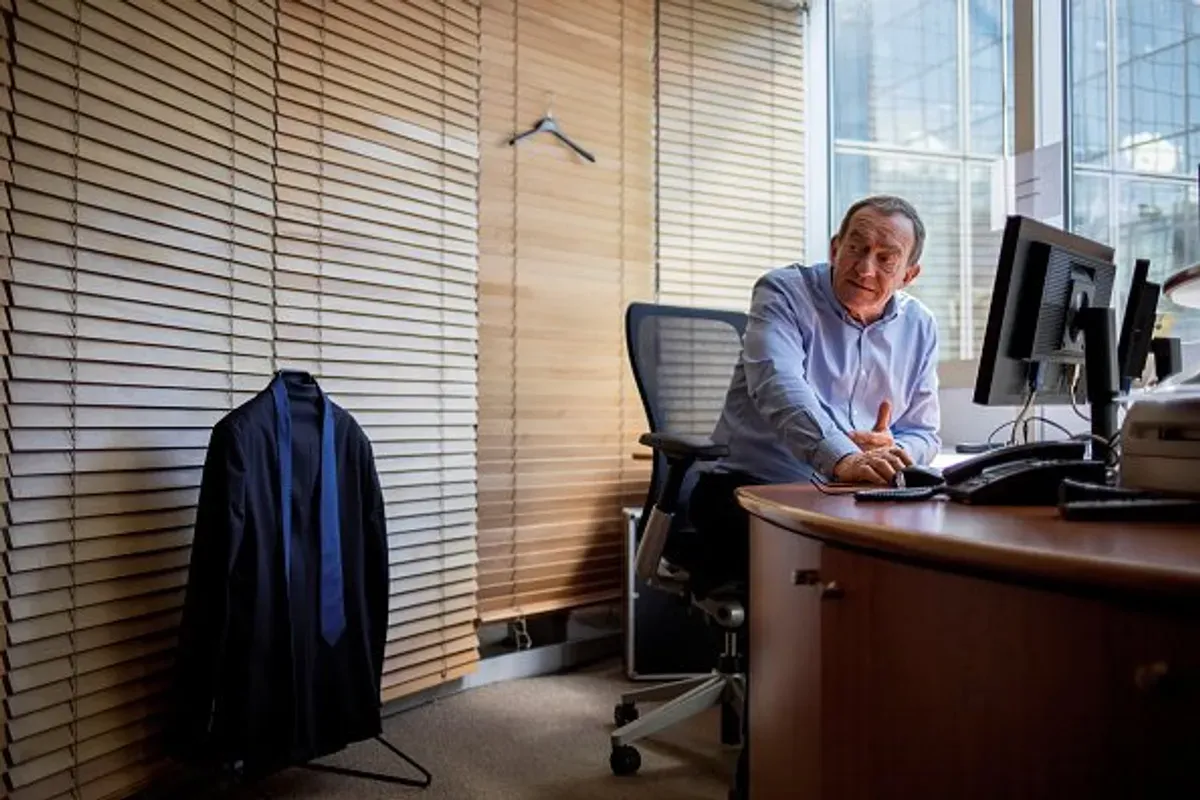 Le journaliste Jean-Pierre Pernaut est photographié pour Paris Match. | Photo : Getty Images