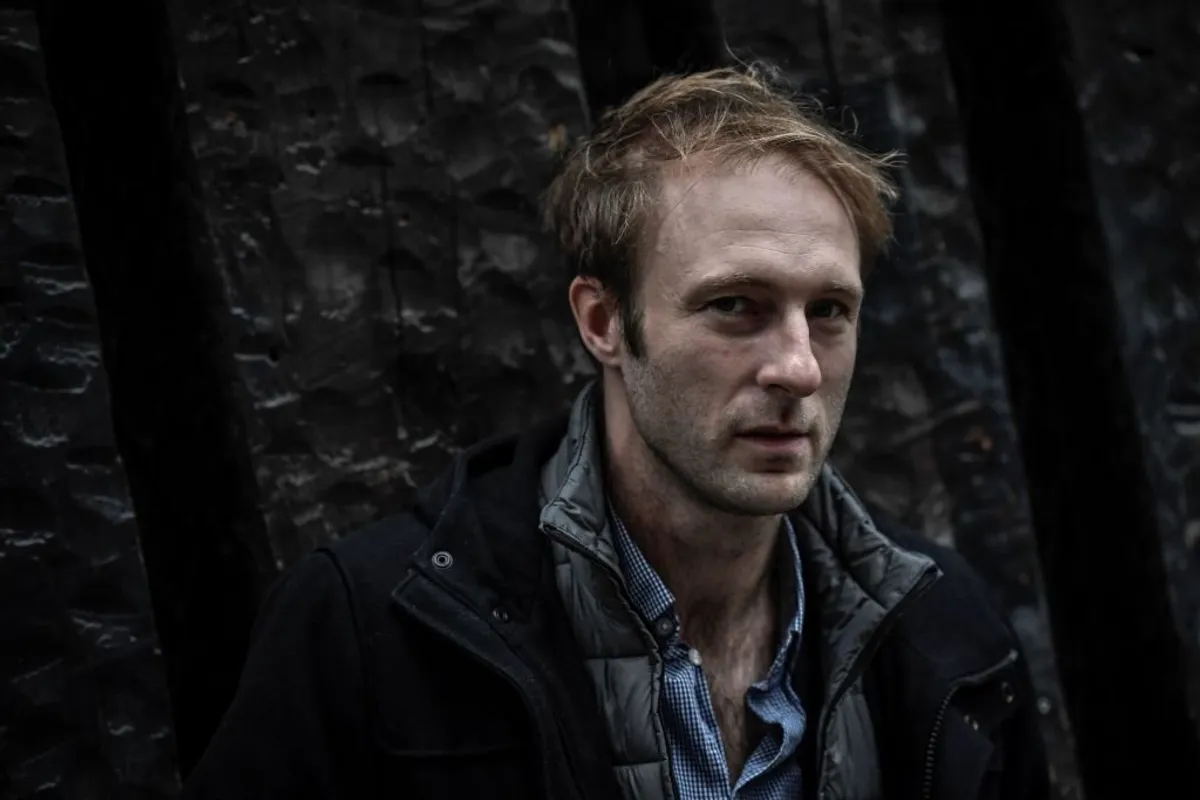 Martin Blachier pose lors d'une séance photo à Paris le 16 novembre 2020. | Photo : Getty Images