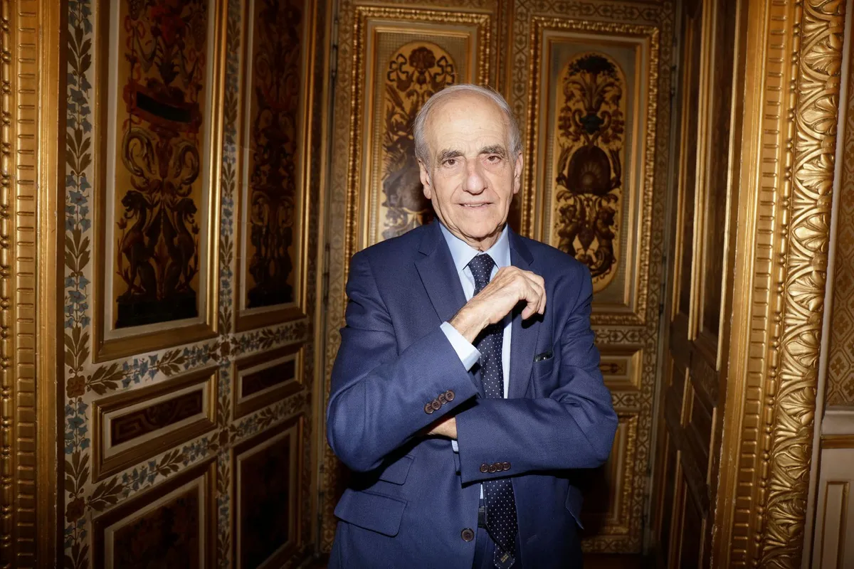 Le journaliste Jean-Pierre Elkabbach | Photo : Getty Images