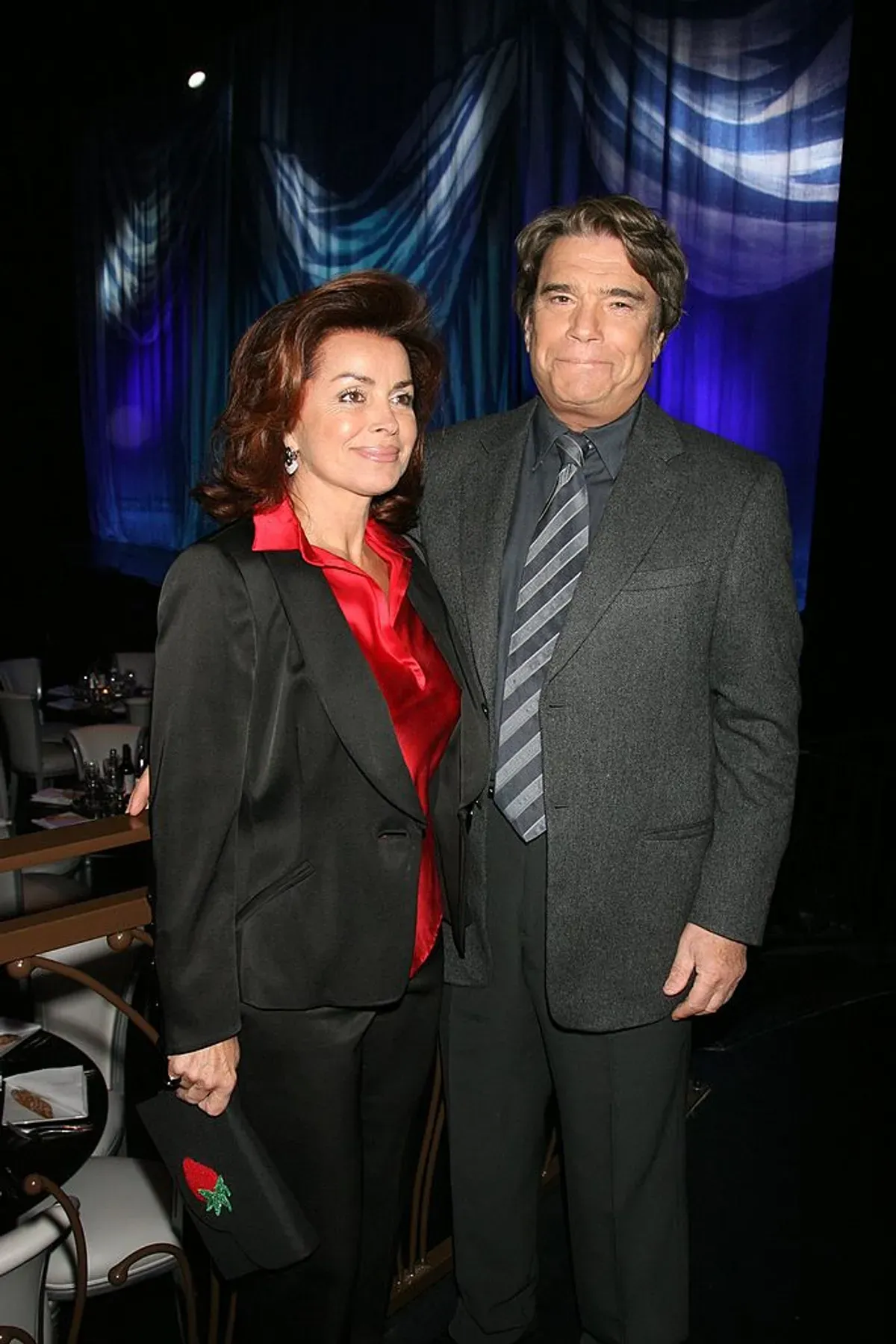 Bernard Tapie et son épouse à Paris, France, le 26 mars 2007. | Photo : Getty Images
