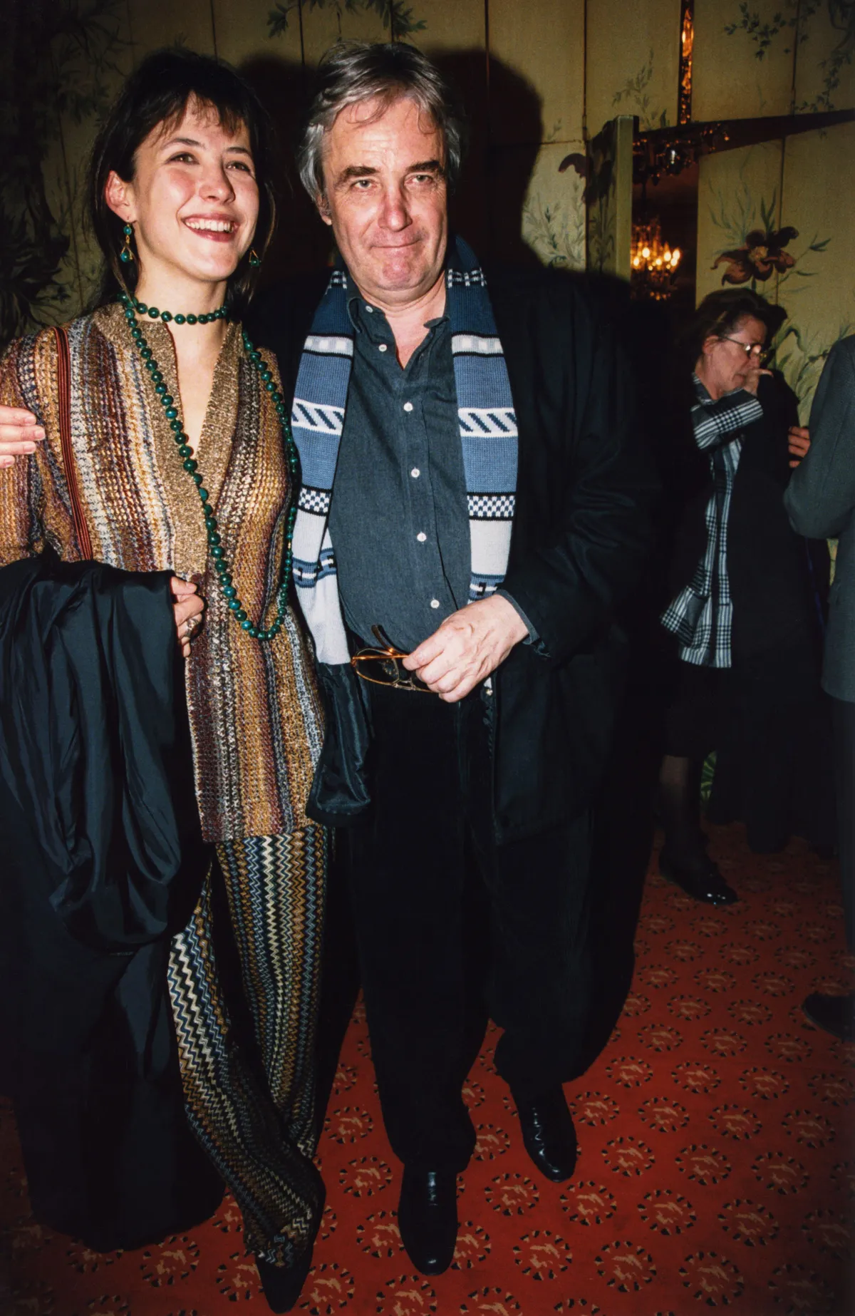 ophie Marceau et Andrzej Zulawski lors de la première du film 'Chamanka' à Paris le 17 mars 1996, France. | Photo : Getty Images