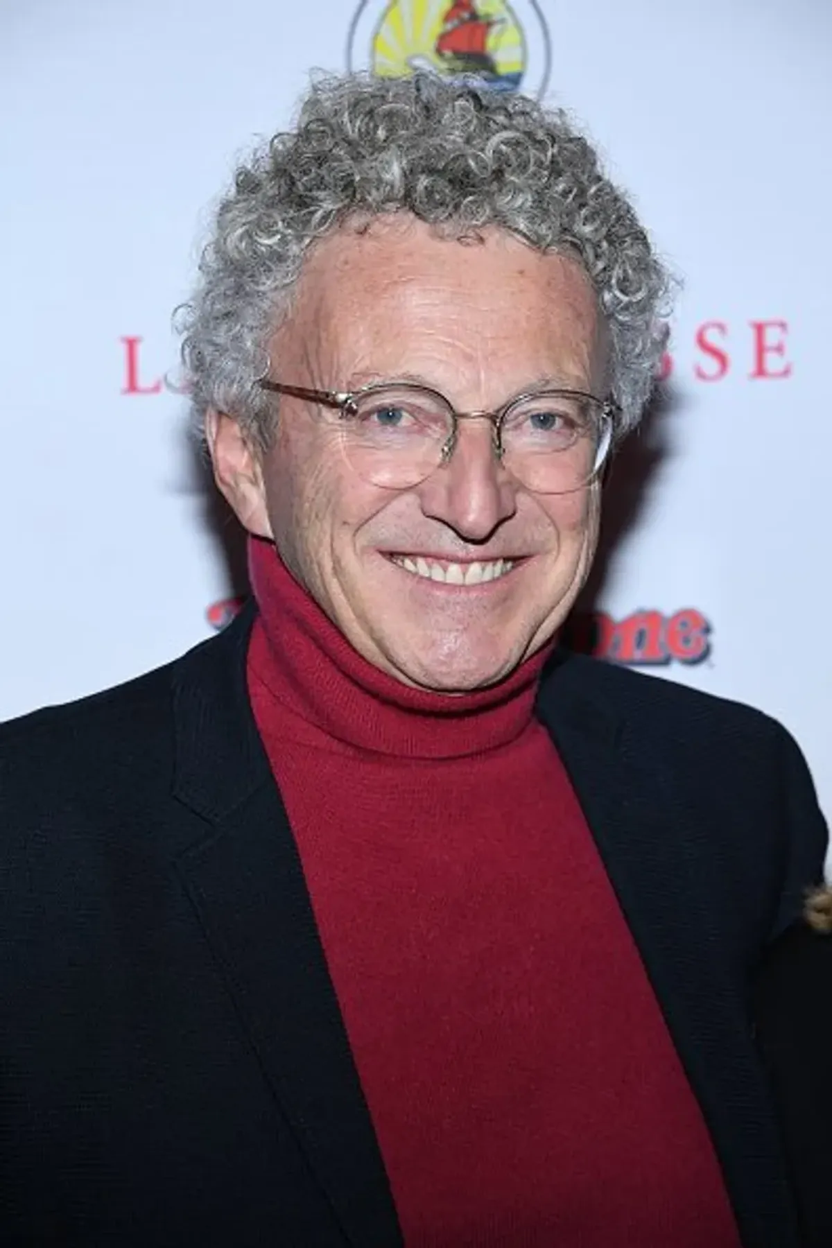 Nelson Monfort assiste à la première de "The Promesse- La Promesse" au Publicis Champs Elysées à Paris, France. | Photo : Getty Images