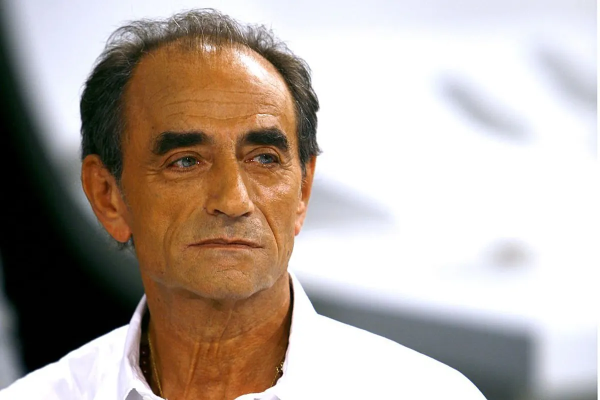 L'acteur français Richard Bohringer sur le tournage de l'émission "Esprit Libre". | Photo : Getty Images