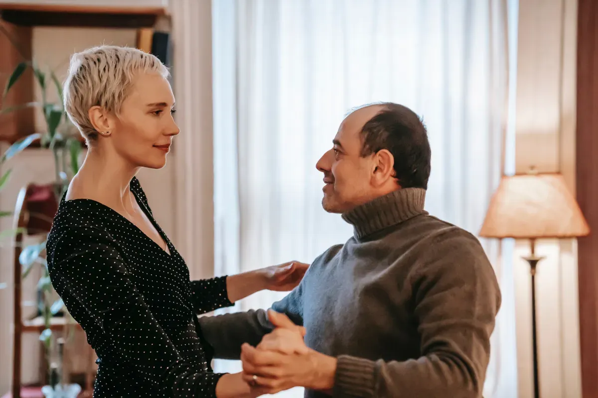 Ma mère et Edward avaient l'air vraiment heureux ensemble | Photo : Pexels